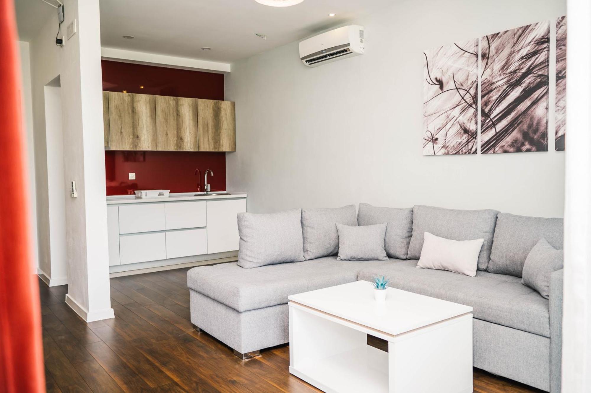 Apartments Antique Ulcinj Ngoại thất bức ảnh